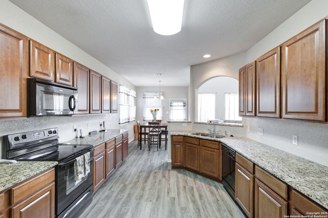 213 Wildcat Run, House other with 5 bedrooms, 4 bathrooms and null parking in Cibolo TX | Image 15