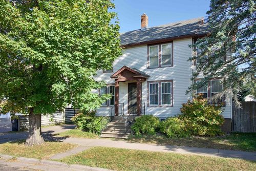 610 W Belleview St, Winona, MN, 55987-2560 | Card Image