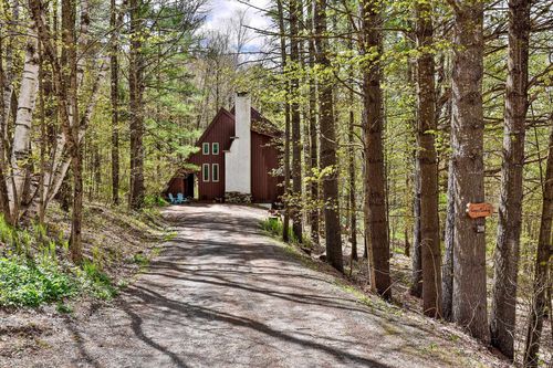 208 Great Hawk Rd, Rochester, VT, 05767-9472 | Card Image