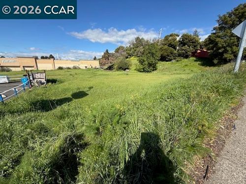 0 0 Redwood St., Vallejo, CA, 94590 | Card Image
