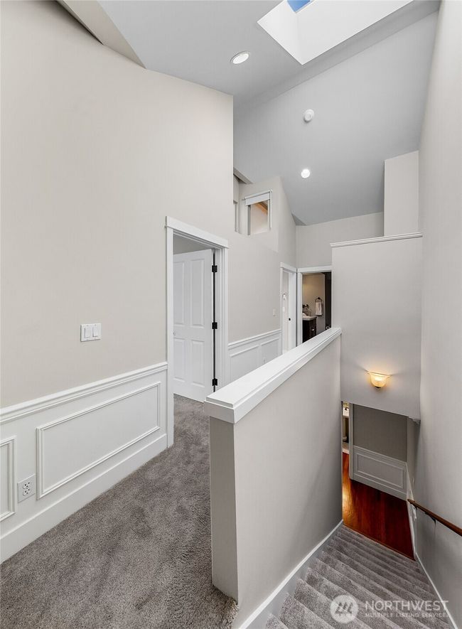 4314 Linden Ave N, Townhouse with 3 bedrooms, 4 bathrooms and 1 parking in Seattle WA | Image 22