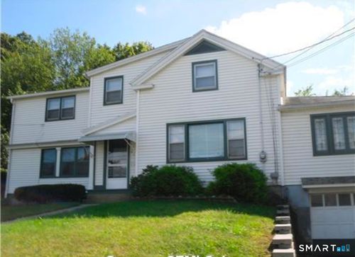 617 Main St, Watertown, CT, 06779-1932 | Card Image