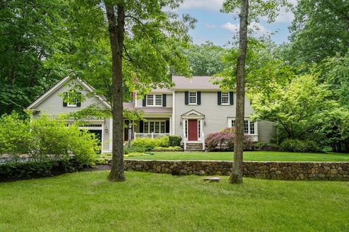 41 Ivy Ln, Sherborn, MA, 01770-1453 | Card Image