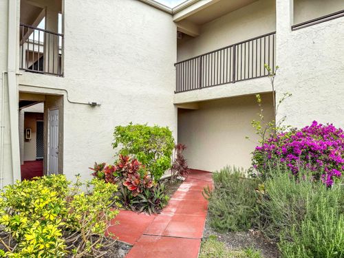 205-2528 Boundbrook Dr S, West Palm Beach, FL, 33406-8662 | Card Image