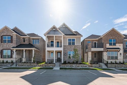 1918 Waterwalk Dr, Rowlett, TX, 75088-1495 | Card Image