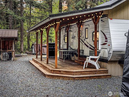 47 Wilderness Way, Deming, WA, 98244 | Card Image