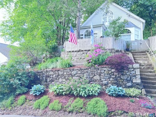 16 Franklin St, Putnam, CT, 06260-2008 | Card Image