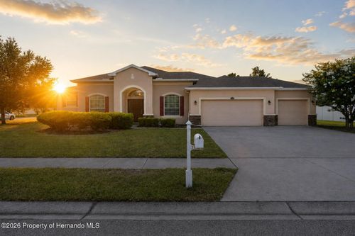 13589 Hunters Point St, Spring Hill, FL, 34609-0392 | Card Image
