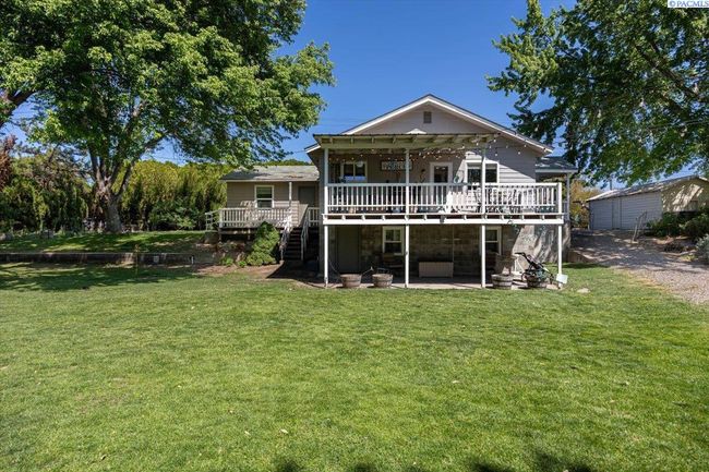 805 Babs Ave, Home with 4 bedrooms, 2 bathrooms and null parking in Benton City WA | Image 4