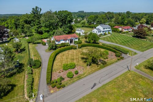 10 Rolf Dr, Danbury, CT, 06810-7246 | Card Image