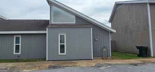 114 Valley Rd, Statesboro, GA, 30458-2104 | Card Image