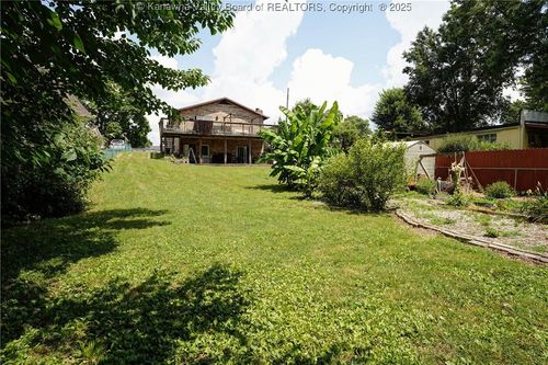 37 A St, Saint Albans, WV, 25177-1801 | Card Image