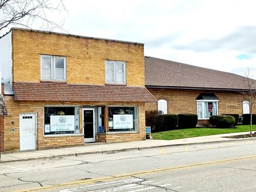 apt-2-220 S Main St, Wauconda, IL, 60084-1889 | Card Image