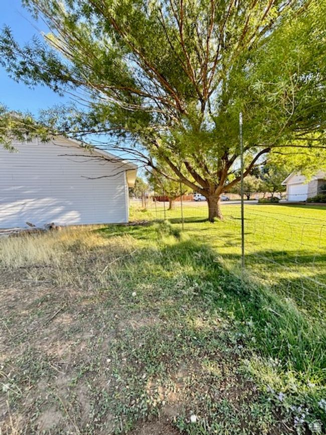 430 E Canyon Rd, House other with 3 bedrooms, 2 bathrooms and 2 parking in Fillmore UT | Image 63