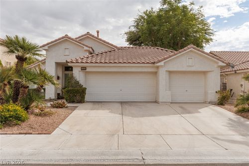 4560 Gonzales Dr, Las Vegas, NV, 89130-5301 | Card Image