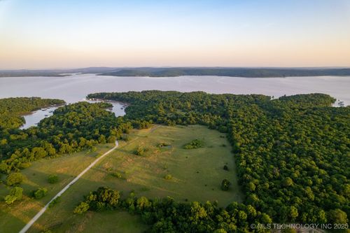 1 S 4256 Rd, Checotah, OK, 74426 | Card Image