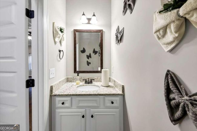 LOT-38 - 412 Guildhouse Dr, House other with 5 bedrooms, 5 bathrooms and 3 parking in McDonough GA | Image 11