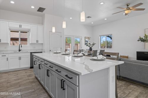3329 E Glenn St, Tucson, AZ, 85716-2239 | Card Image