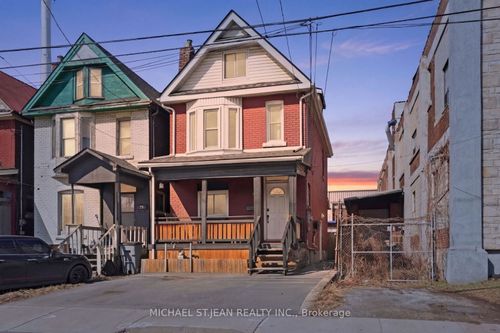 75 Niagara St, Hamilton, ON, L8L6A4 | Card Image