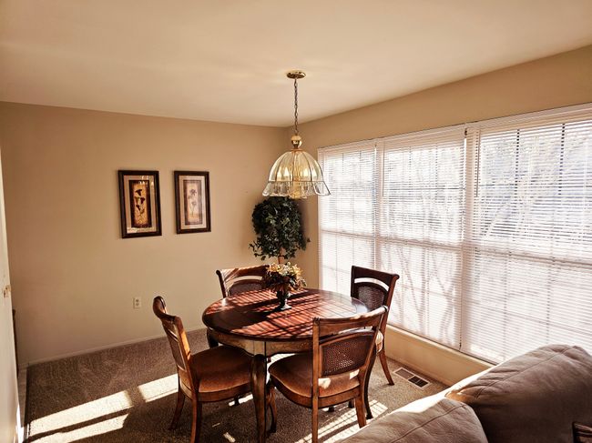 DINING ROOM WITH SPACE TO EXPAND TABLE | Image 4