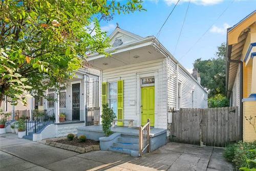 1121 Piety St, New Orleans, LA, 70117-6130 | Card Image