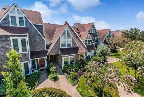 14 Spinnaker Ln, New Orleans, LA, 70124-1651 | Card Image