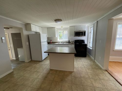 71-B Hickok St, Winooski, VT, 05404-1908 | Card Image