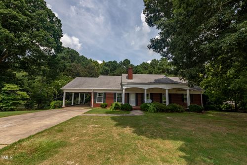 5002 Momeyer Way, Nashville, NC, 27856-9089 | Card Image
