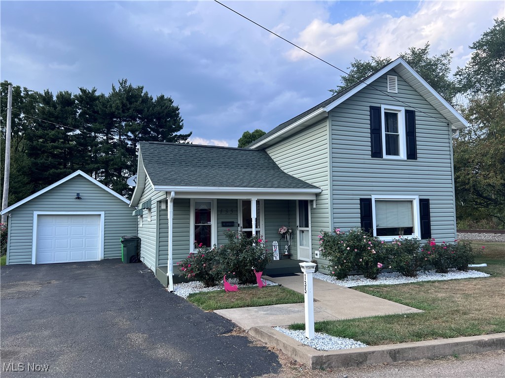 6th St, Strasburg, OH 44680