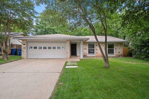 8204 Alcorn Cir, Austin, TX, 78748-5415 | Card Image