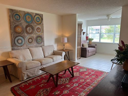 apt-208-9581 Sunrise Lakes Blvd, Sunrise, FL, 33322-6149 | Card Image