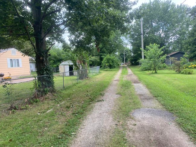 Alley | Image 29