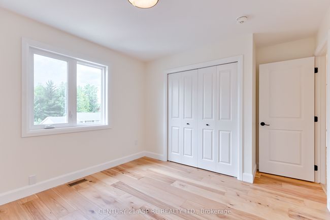 94C Frontenac Cres, House attached with 3 bedrooms, 3 bathrooms and 1 parking in Deep River ON | Image 17