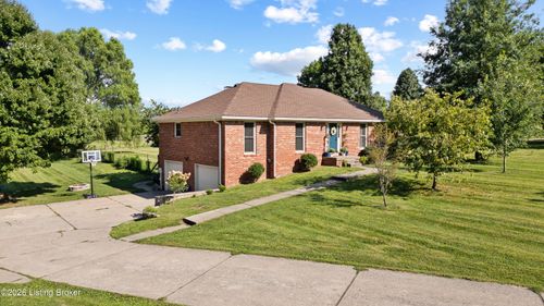 5241 Orphan Ln, Shelbyville, KY, 40065-9092 | Card Image