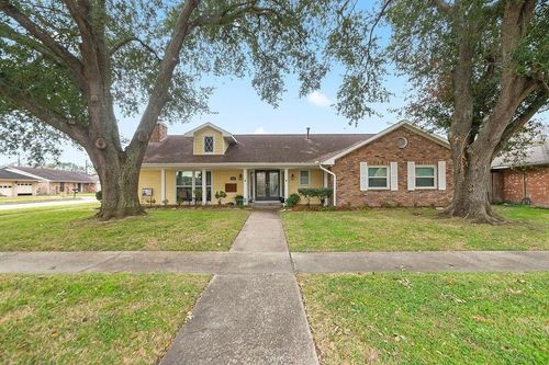 2718 Lufkin Ln, Deer Park, TX, 77536-4820 | Card Image
