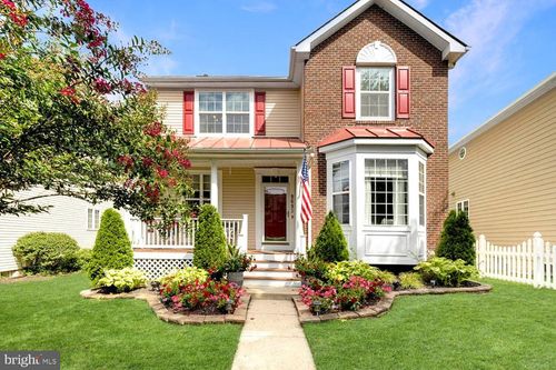 9693 Royal Crest Cir, FREDERICK, MD, 21704-7858 | Card Image