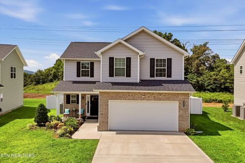 4845 Stoneyhurst Ln, Knoxville, TN, 37918-8150 | Card Image