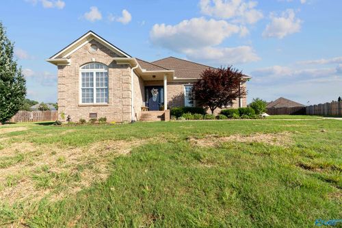 25842 Jamie Ln, Athens, AL, 35613-8343 | Card Image