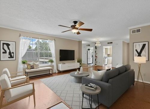 apt-11-9003 Gaylord Dr, Houston, TX, 77024-2940 | Card Image