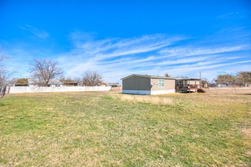 250 W Waco St, Paint Rock, TX, 76866 | Card Image