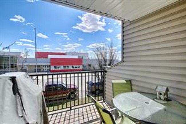 138 - 2802 Kings Heights Gate Se, Home with 3 bedrooms, 2 bathrooms and 2 parking in Airdrie AB | Image 12