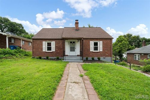 3804 Melba Pl, Saint Louis, MO, 63121-3408 | Card Image