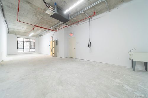 2d-124 Queens Blvd, Kew Gardens, NY, 11415-1501 | Card Image