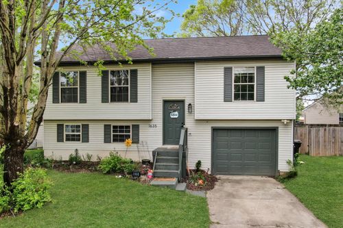 1635 Westmeadow Dr, Columbus, OH, 43223-3379 | Card Image