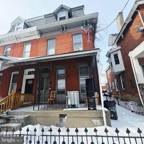 215 Haws Ave, NORRISTOWN, PA, 19401-4570 | Card Image