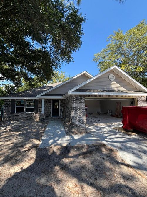 19 Highland Dr Nw, Fort Walton Beach, FL, 32548-4811 | Card Image