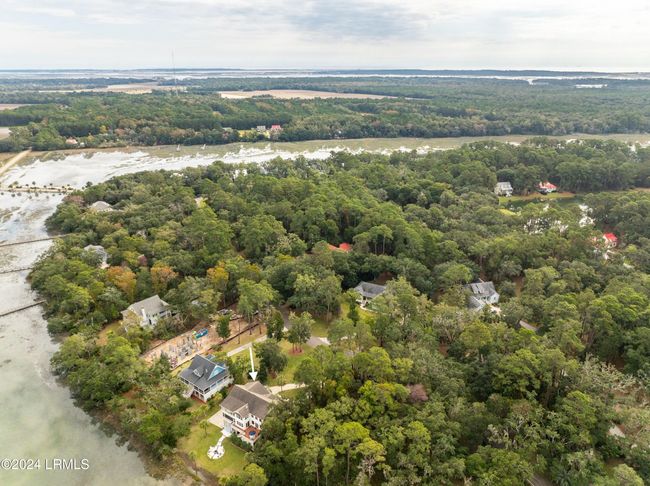 40 Front Street, House other with 5 bedrooms, 3 bathrooms and null parking in St. Helena Island SC | Image 79