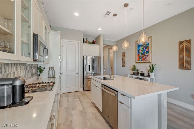 9940 Heather Moore Ave, House other with 3 bedrooms, 2 bathrooms and null parking in Las Vegas NV | Image 9