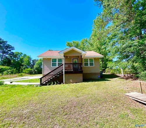 1714 Odens Mill Rd, Sylacauga, AL, 35150-6808 | Card Image