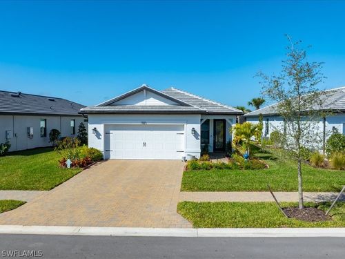 1923 Sierra Court, NAPLES, FL, 34120 | Card Image